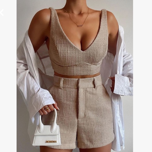 Showpo. Dresses & Skirts - LAST DAY ON POSH Showpo Melbourne Twill Two Piece Short Set in Stone Size US 6